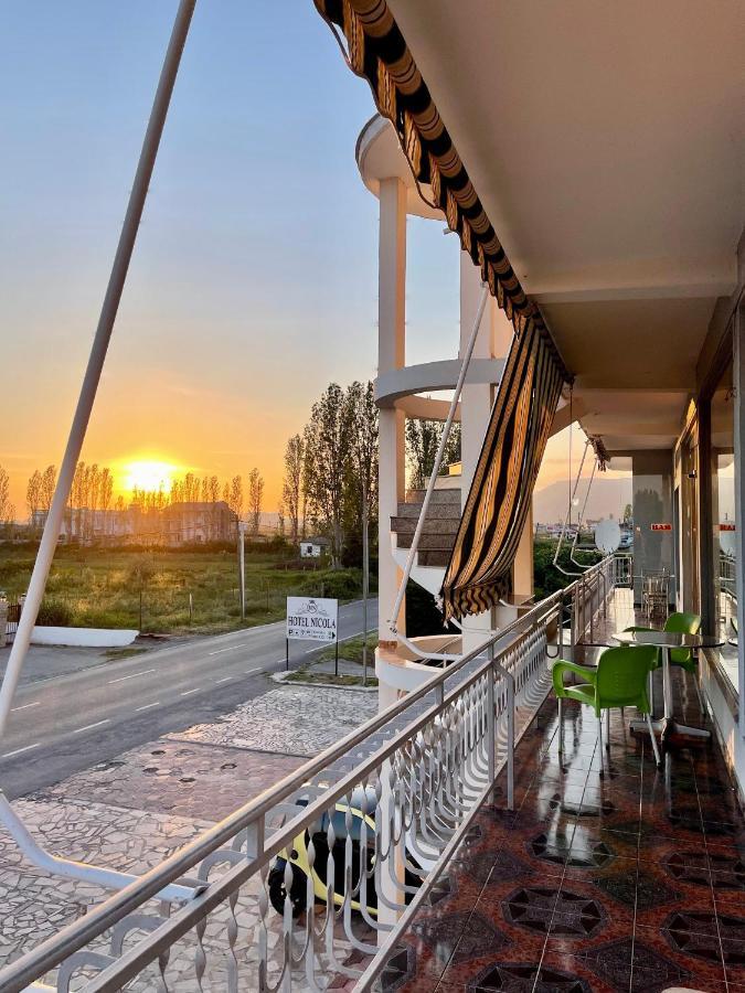 Hotel Nicola Лежа Экстерьер фото